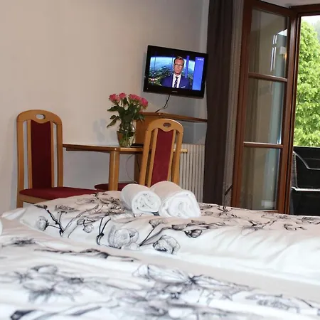 Hotel Alt Kirchheim *