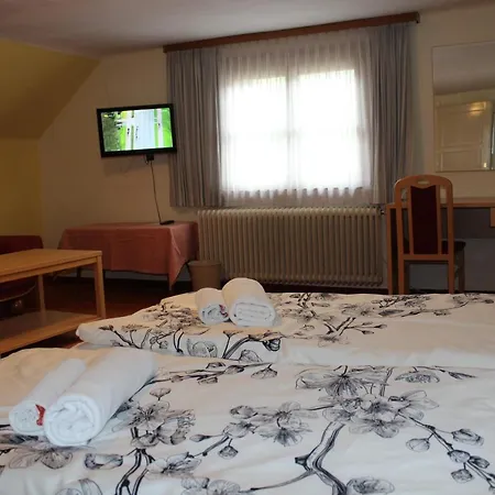 Alt Kirchheim *